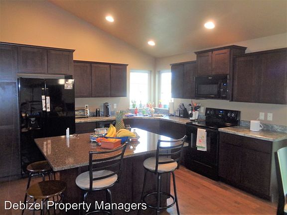 3rd image of 5333 Sundance Mountain Cir
