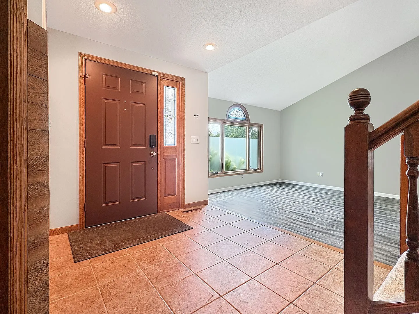 3 bed, 4.0 bath, 3329 sqft, $3,245 — Photo 3
