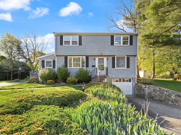 28 Highland Ave, Lynnfield, MA 01940