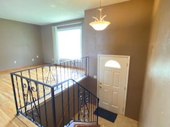 2nd image of 2637 Frances Ave