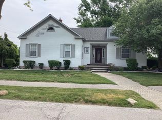 5719 Wilson St, Trenton, MI 48183