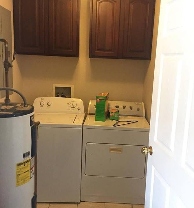 1st image of 606 W College St APT 4