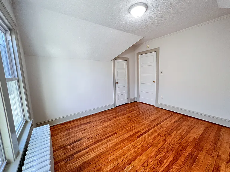 111-115 Lincoln St #3 — Photo 14