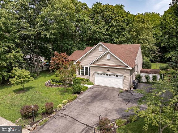 4th image of 33764 Bay Ridge Ln