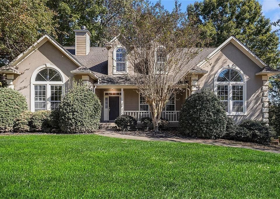 1st image of 9216 Saddlebrook Way