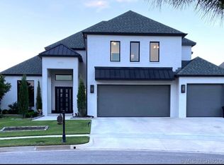 6110 W Charleston Pl, Broken Arrow, OK 74011