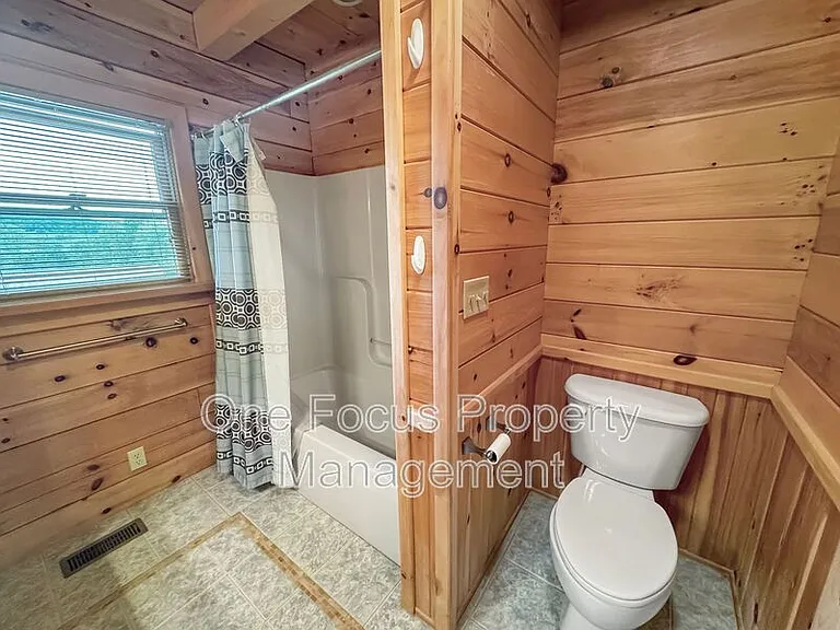 182 Rockey Rd — Photo 13