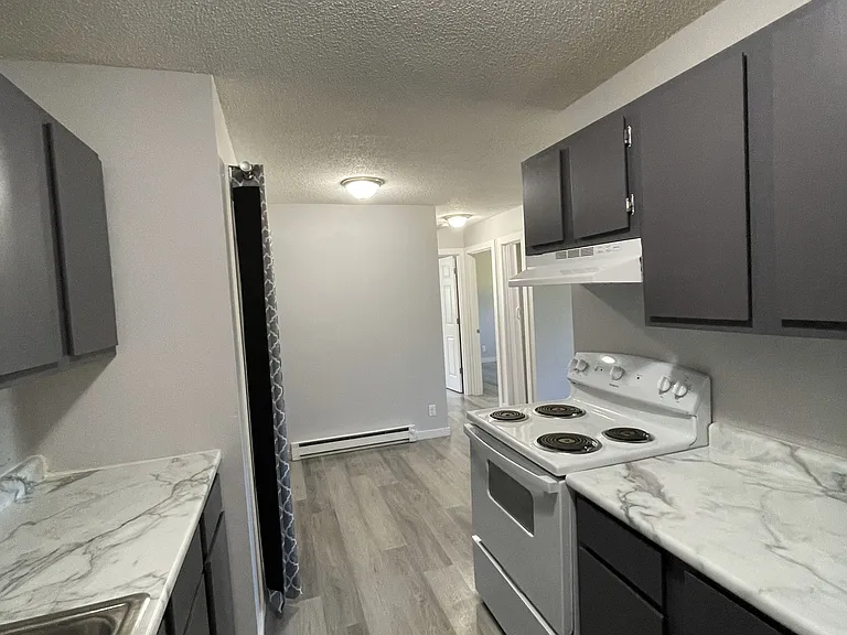 160 North St E #5 — Photo 1