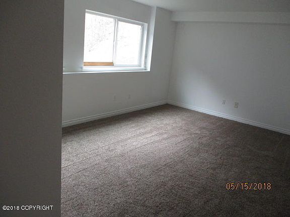 4th image of 20211 Glacier Park Cir