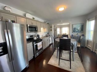 126 Coyle Ave FLOOR 2, Pawtucket, RI 02861