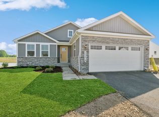 1354 Heritage Oaks Cir, Antioch, IL 60002