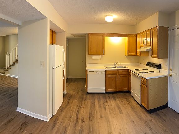 2nd image of 5713 Jana Ln #B