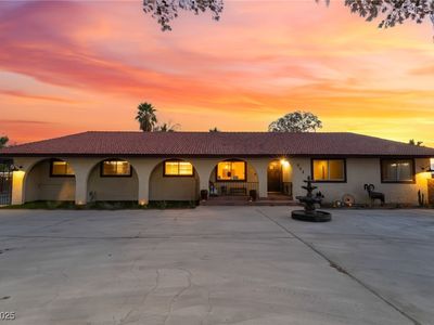 711 Sari Dr, Las Vegas, NV, 89110