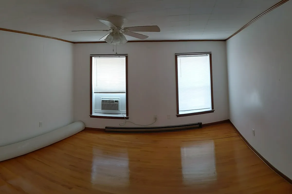 Building Photo - 248 W Patrick St #2