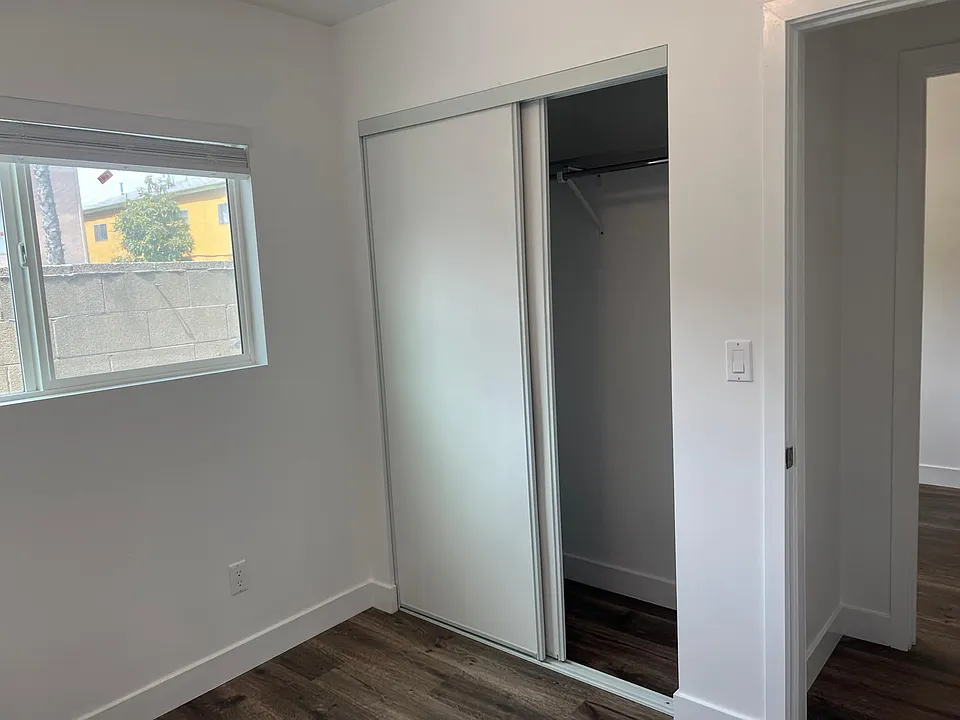 228.5 E Avenue 42