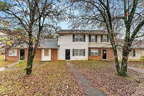 1743 Hunting Creek Dr SE