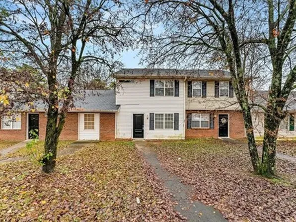 1743 Hunting Creek Dr SE, Conyers, GA 30013