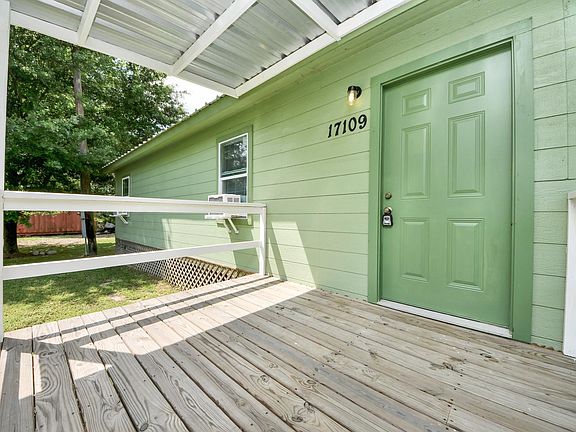 3rd image of 17109 River Rd