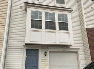 107 Birds Eye View Dr, Morgantown, WV 26501