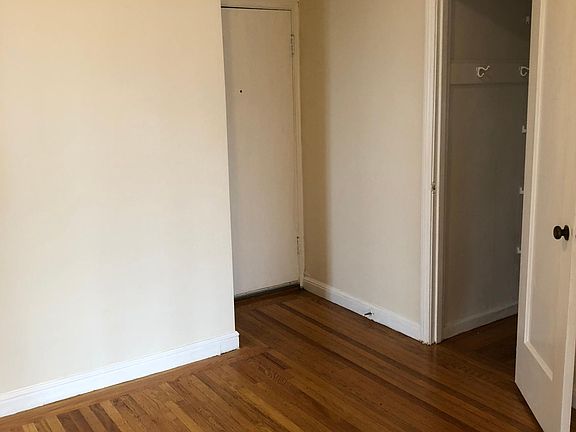 3rd image of 3700 Cabrillo St APT 101
