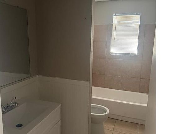 3rd image of 1431 Todds Creek Cv