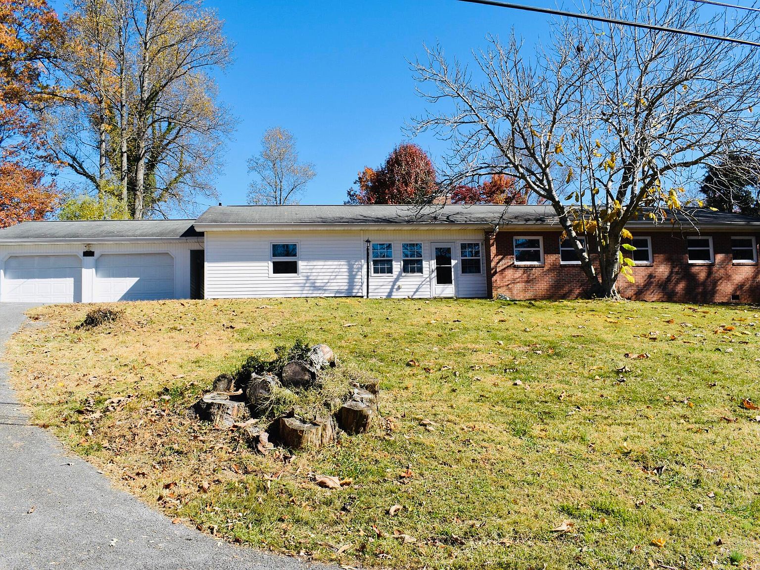 222 Hill St, Gate City, VA 24251 Zillow