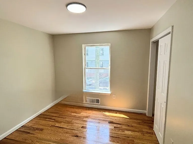 509 S 19th St #1 — Photo 7
