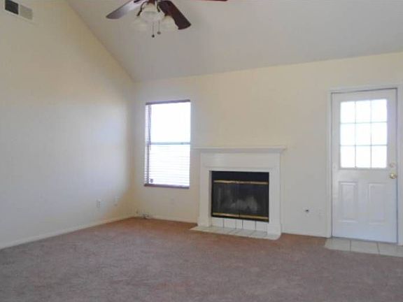 Living Room w/ Fireplace