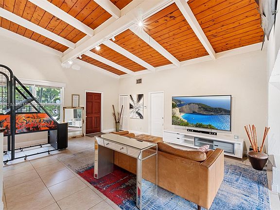 5th image of 2518 Whale Harbor Ln