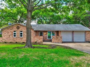 554 Pebble Rd, Duncanville, TX 75116