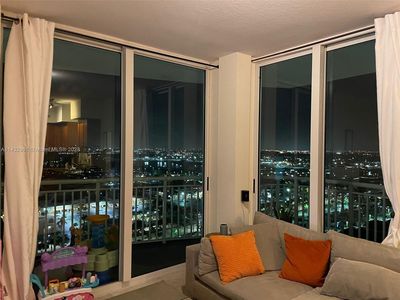 (Undisclosed Address), Hallandale, FL, 33009