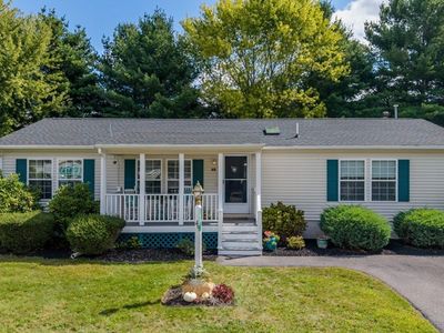 49 Country Dr, Bridgewater, MA, 02324
