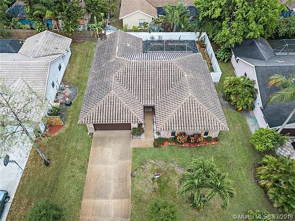 2nd image of 3827 NW 72nd Dr