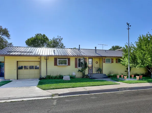 946 Santa Clara Pl, Los Alamos, NM 87544