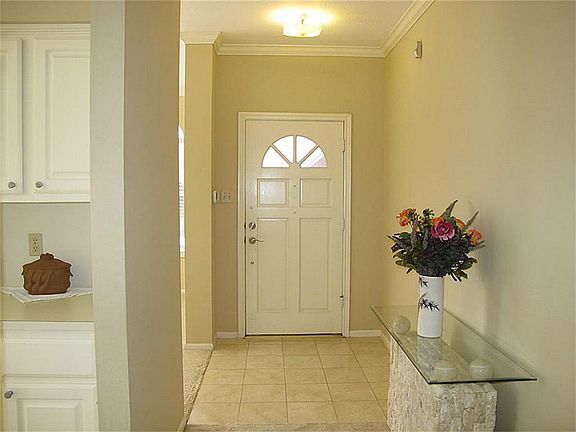 2nd image of 14403 Fair Knoll Way