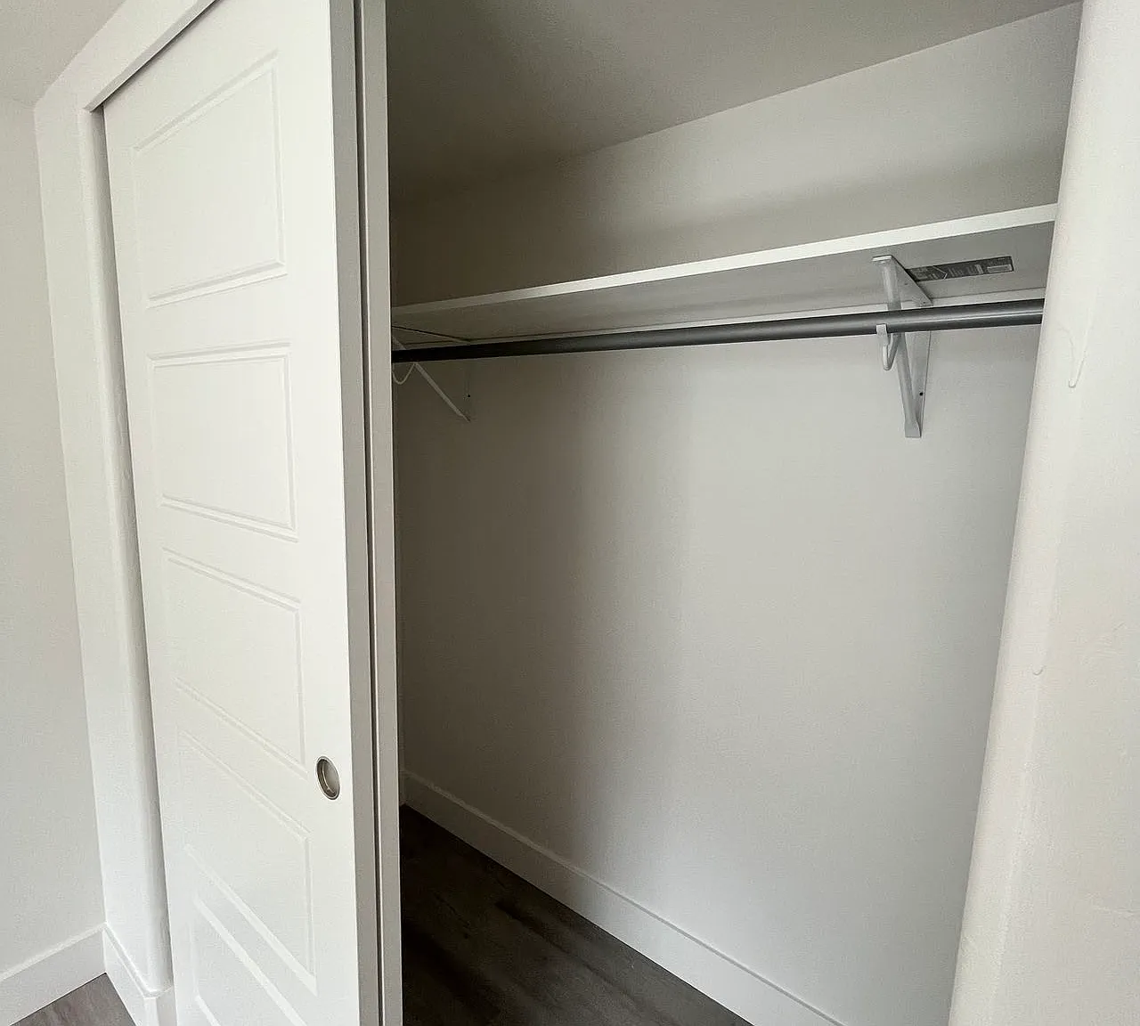 1 bed, 750 sqft, $1,150 — Photo 4