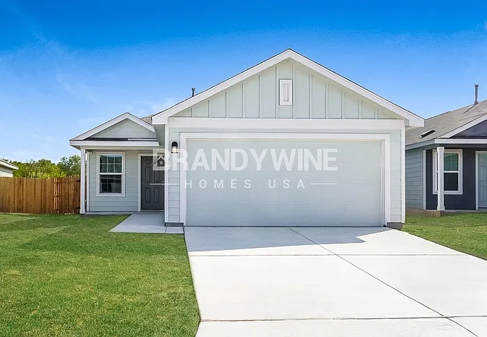 3 bed, 2.0 bath, 1266 sqft, $1,449 — Photo 3