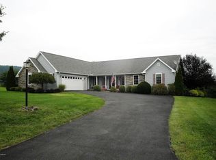 153 Meadowview Dr, Montoursville, PA 17754