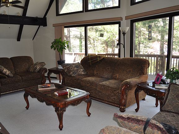 3rd image of 118 Mount Martha Dr
