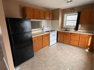 33 Mitchell St - Apt 2 Upper Rear, Oswego, NY 13126
