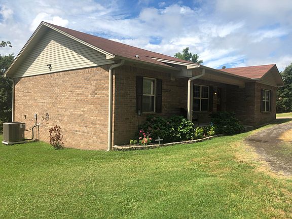 5th image of 79 Fairview Dr