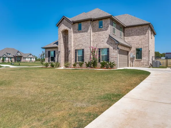 6048 Mango Dr, Sanger, TX 76266