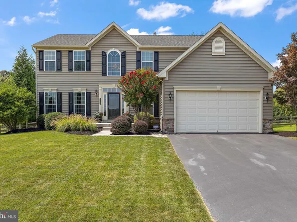 719 Elphin Rd, Avondale, PA 19311