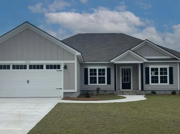 2045 Tottenham Dr, Hahira, GA 31632