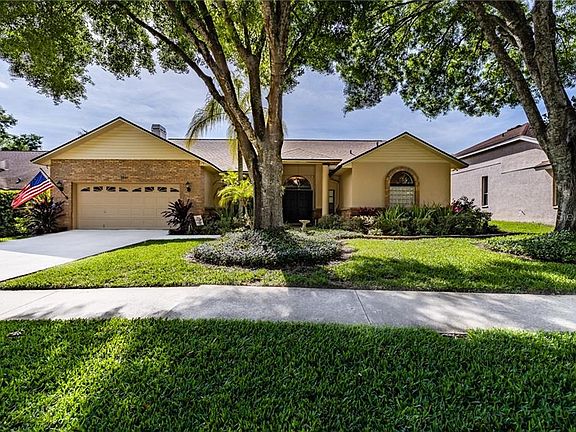 2nd image of 2916 Starmount Dr