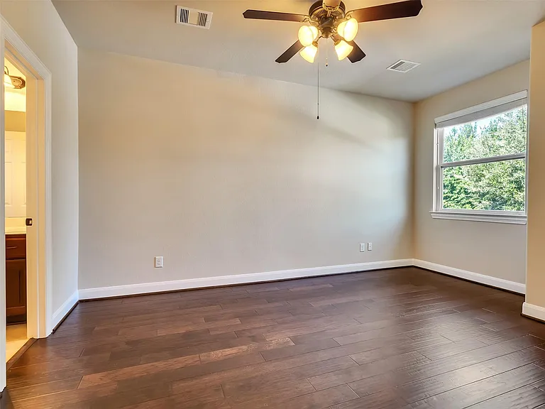 5342 Tyler Park Ln — Photo 35