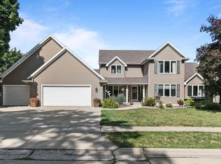 1631 Maricopa Dr, Oshkosh, WI 54904