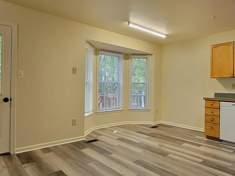 601 Primus Ct — Photo 9