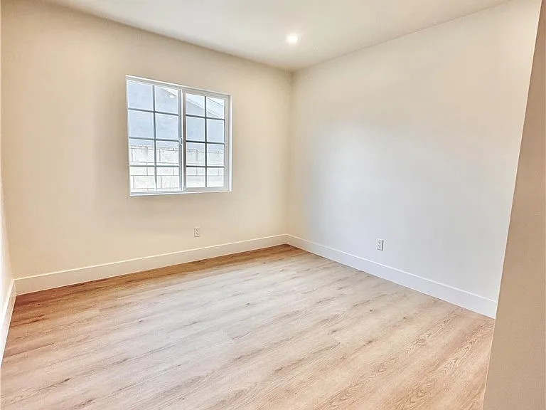 1543 Delford Ave #1/2 — Photo 13
