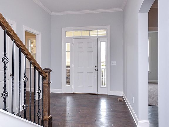 2nd image of 710 Lawler Ln